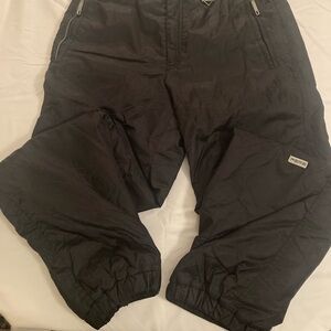 Fera Insulated SkiWear Black  Sunlock Fabric